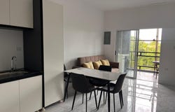 PALM GROVE ESTATE, MDVL unit: Apt G4, Mandeville, Manchester