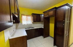 53 TWICKENHAM DRIVE unit: 6, Greendale, St. Catherine