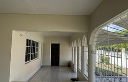 11 INGLEWOOD DRIVE CLARENDON, May Pen, Clarendon