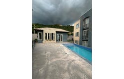200 MAYFAIR CRESCENT unit: 202, Kingston 19, St. Andrew