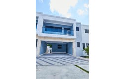 5 FARRINGDON TERRACE unit: 7, Kingston 6, St. Andrew