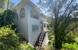 6 RIDGE TERRACE, Kingston 8, St. Andrew