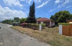 69 THREE VIEWS AVENUE, Kingston 20, St. Andrew