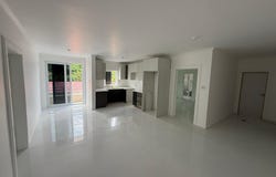 10 MERRIVALE CLOSE, KINGSTON unit: 14, Kingston 8, St. Andrew