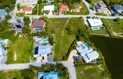 W Bay South, Block: 5C, Parcel: 352, Area: 25, W Bay Bch South, Seven Mile, W Bay Bch South, Seven Mile