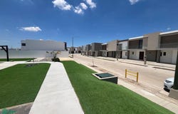 Calle Gran Via Fracc. Via San Jose Privada Modelo Premier. 4600, Imala, Culiacán, Sinaloa, Culiacan, Sinaloa 80014