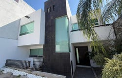 Boulevard El Salto 227 A, Real de Juriquilla, Querétaro, Querétaro, Queretaro, Queretaro 76226