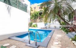 Calle 44, Playa Del Carmen, Quintana Roo 77720