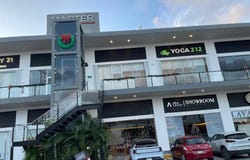 Master plaza AV. Huayacan, alado de residencial Astoria Local 25, Aqua Residencial, Benito Juárez, Quintana Roo, Benito Juarez, Quintana Roo 77560