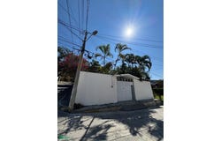 Calle Diamante, esquina con Calle Amatista, Lote 5, Manzana 10, Fraccionamiento Paludismo, 5, 20 de Noviembre, Chilpancingo de los Bravo, Guerrero, Chilpancingo de los Bravo, Guerrero 39001