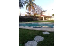 Acacias 194, Lomas de Cuernavaca, Temixco, Morelos, Temixco, Morelos 62589