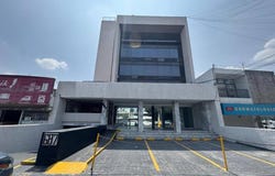 Arcos 687, Jardines de San José, Guadalajara, Jalisco, Guadalajara, Jalisco 44520
