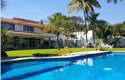 Paseo de los Tabachines 28, Club de golf Tabachines, Cuernavaca, Morelos, Cuernavaca, Morelos 62498
