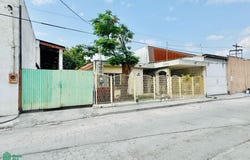 Iturbide Pte. 707, San Nicolás De Los Garza Centro, San Nicolás de los Garza, Nuevo León, San Nicolas de los Garza, Nuevo Leon 66400