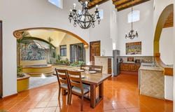 Guadiana, San Miguel de Allende, Guanajuato 37725
