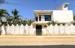 Palmeras Lote 6 Mza 64, San Isidro, Acapulco de Juárez, Guerrero, Acapulco de Juarez, Guerrero 39407
