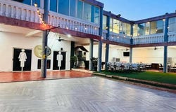 Luciano Becerra 645, Zaragoza, Juárez, Chihuahua, Juarez, Chihuahua 32700