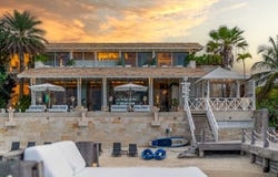 EXTRAORDINARY BEACHFRONT VILLA, CANCUN, Quintana Roo