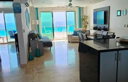 MZ.53 LT.8 Blvd. Kukulcan, Cancún, Quintana Roo 77500
