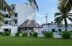 Olas Altas, Manzanillo, Colima 28860