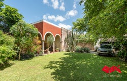26 C. 21, Tepakán, Campeche 24153