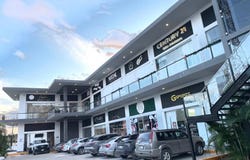 Master plaza AV. Huayacan, alado de residencial Astoria Local 25, Aqua Residencial, Benito Juárez, Quintana Roo, Benito Juarez, Quintana Roo 77560