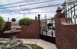 CASA EN VENTA A UNA CUADRA DE AV. JUAREZ CON HISTORIA Y GRAN PRESENCIA, Santiago, Puebla, Puebla, Puebla, Puebla 72410