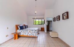 250 Calle Ahuehuetes, Jiutepec, Morelos 62578