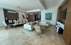 AVENIDA LA ROTONDA Y CALLE MIRAMAR unit: 34 A, Panamá, Panamá