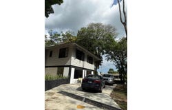 CASA 2483 A CALLE OWEN BALBOA, ANCON, Panamá, Panamá