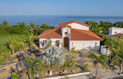 COSTA PEDASI, Pedasí, Los Santos