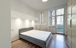 małopolskie, al. Aleje Zygmunta Krasińskiego, Kraków, Lesser Poland Voivodeship 30-103
