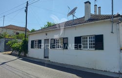 Arneiro das Milhariças, Santarém, Santarém District