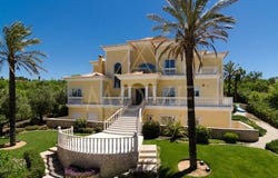 Ferrel, Lagos, Faro