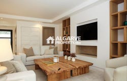 Montenegro, Algarve 8005