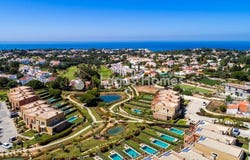 Lagoa e Carvoeiro, Algarve 8400