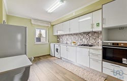 Valado Dos Frades, Leiria 2450