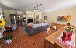 Alfeizerão, Leiria 2460