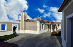 Salir de Matos, Leiria District