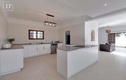 Porches, Algarve 8400