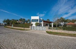 Rua Do Pinheiro Manso, Pinhal Novo, Setubal 2975-001