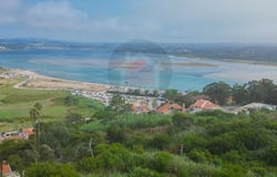Foz Do Arelho, Leiria 2500