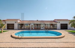 Santiago Dos Velhos, Lisbon 2630