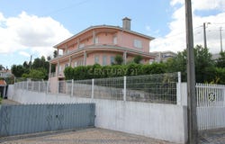 Paredes, Porto District