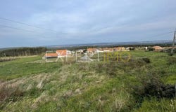 26 Estr. Atlântica, Leiria, Leiria District 2500