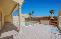 Ferreiras, Algarve 8200