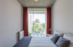 Rua de Miguel Bombarda, Porto, Porto District 4050-377