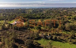 Lagoa e Carvoeiro, Algarve 8400