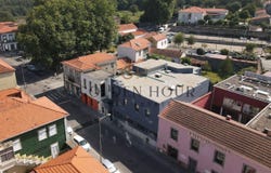 Oliveira Do Douro, Porto 4430