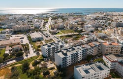 Quelfes, Algarve 8700